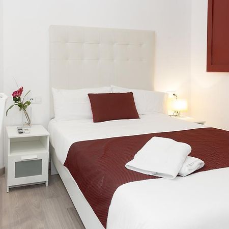Brustar Sagrada Familia Hotel Барселона Екстериор снимка