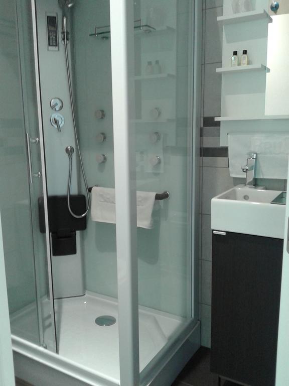 Brustar Sagrada Familia Hotel Барселона Стая снимка