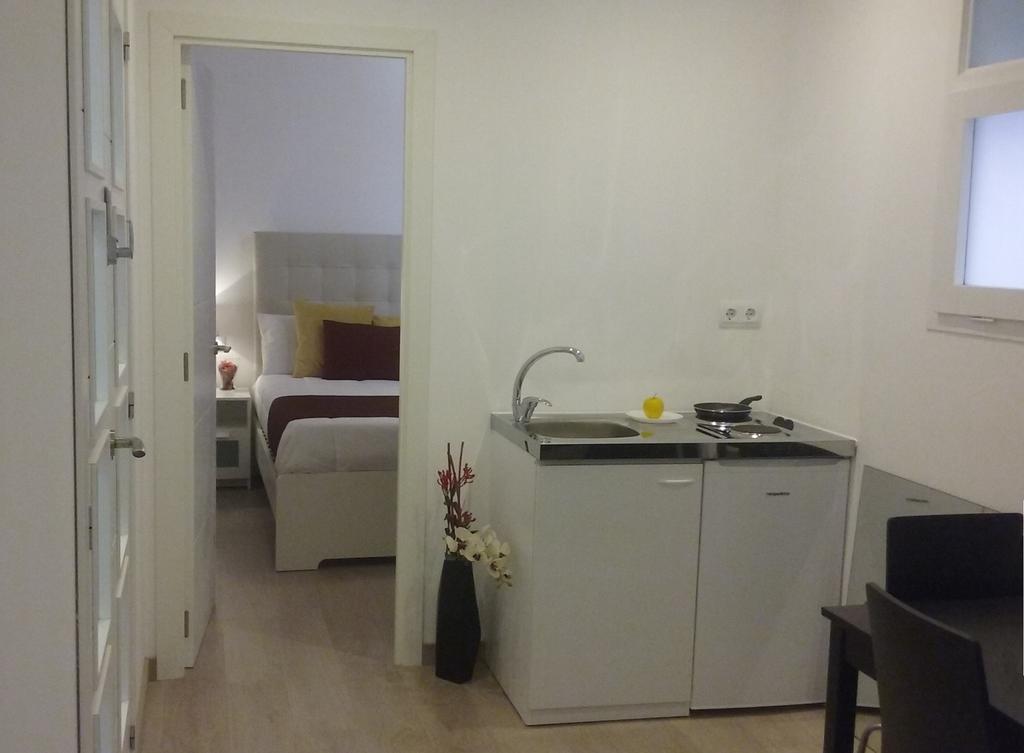 Brustar Sagrada Familia Hotel Барселона Екстериор снимка