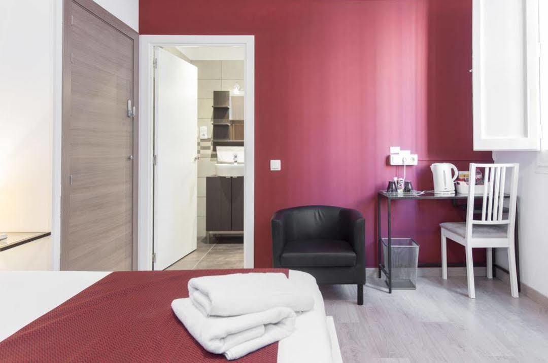 Brustar Sagrada Familia Hotel Барселона Екстериор снимка